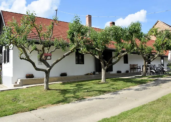 בית כפרי Villany Outback Kisjakabfalva